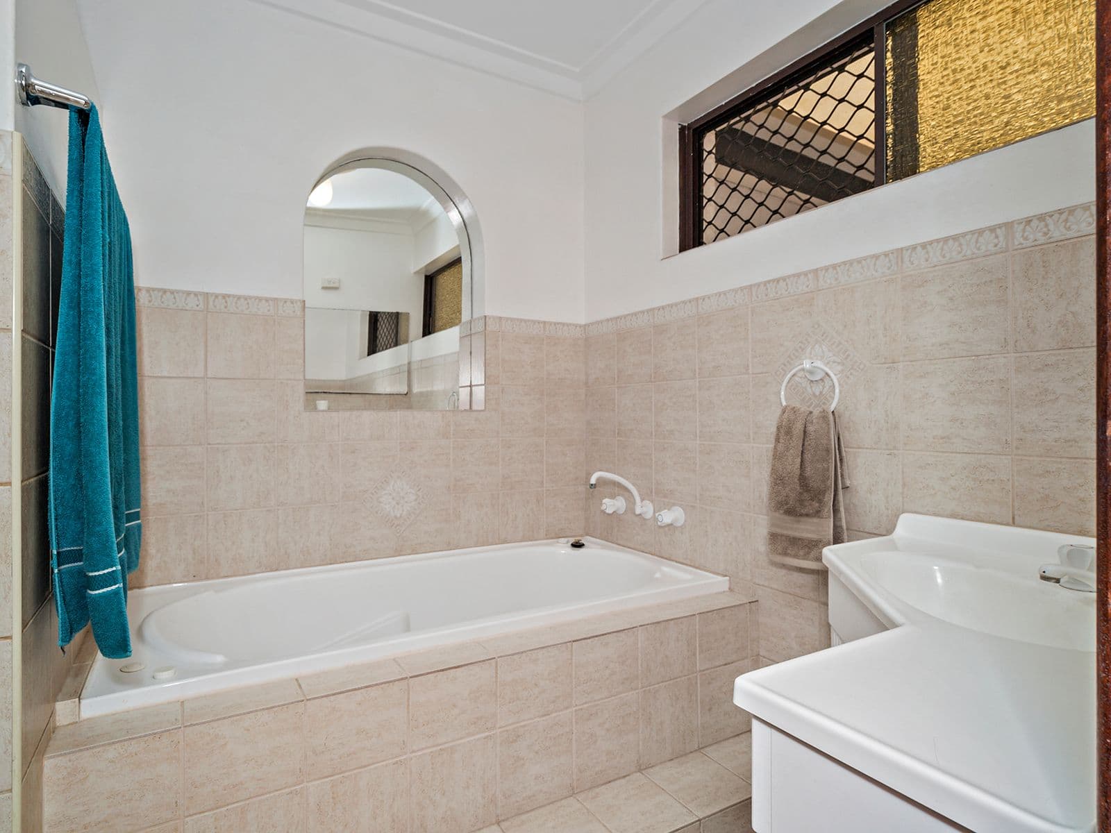 6 Eric Street, Geraldton WA 6530, Geraldton - Thumbnail 6