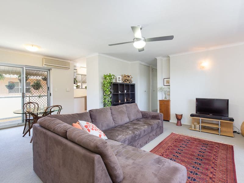 45 Kitchener Street, COORPAROO QLD 4151, Coorparoo - Thumbnail 3