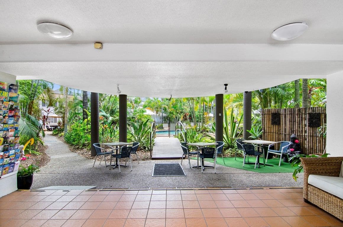 12 'Bay of Palms' Coolgardie Street, Elanora QLD 4221, Elanora - Thumbnail 2