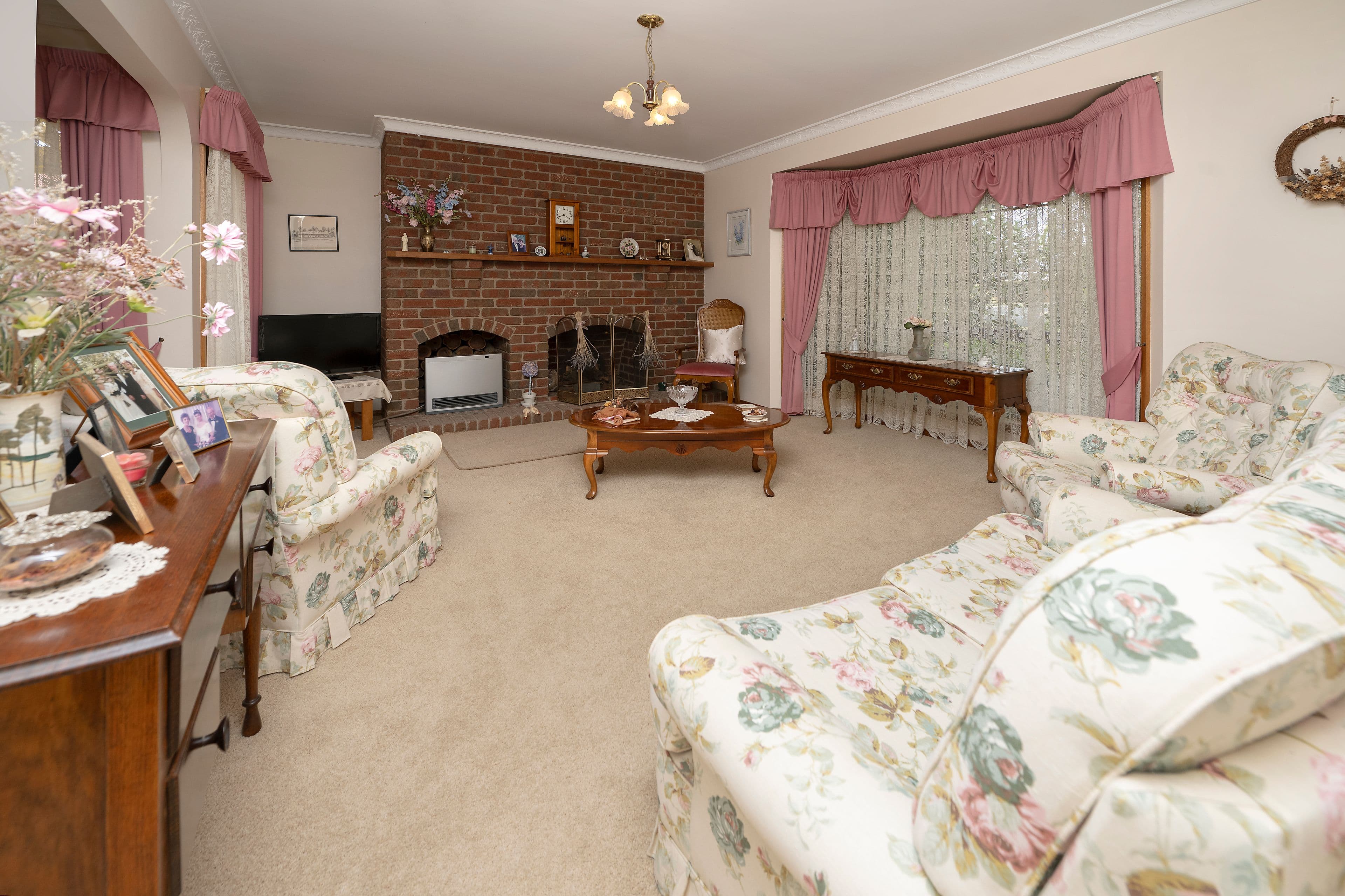 16 Poole Boulevard, Swan Hill VIC 3585, Swan Hill - Thumbnail 3