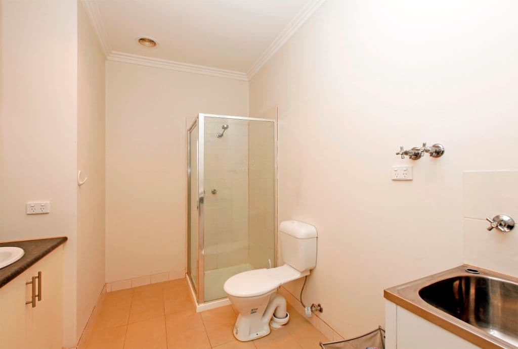 228 Melrose Drive, TULLAMARINE VIC 3043, Tullamarine - Thumbnail 4