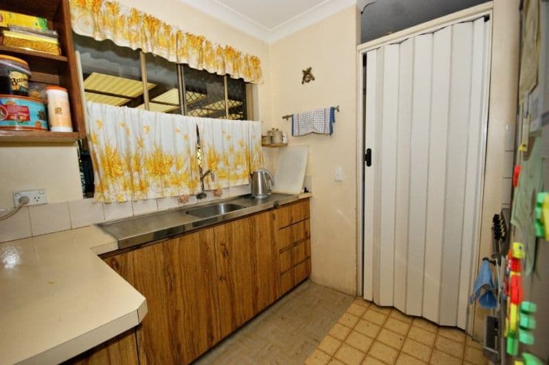 1 Fitzroy Place, BALGA WA 6061, Balga - Thumbnail 4