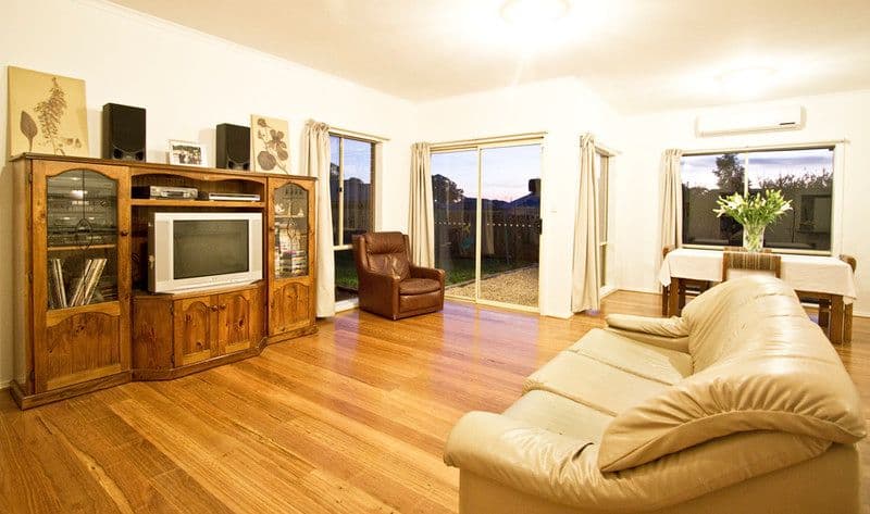 21 Hanna Crescent, DOREEN VIC 3754, Doreen - Thumbnail 2