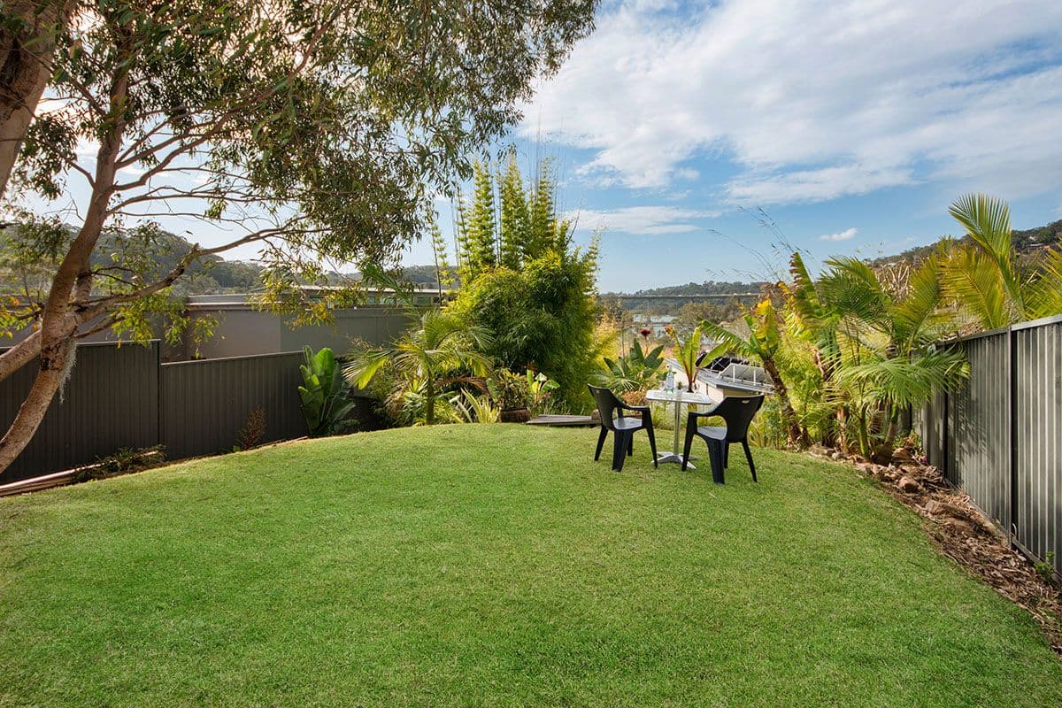 72 Prince Edward Park Road, Woronora - Thumbnail 2