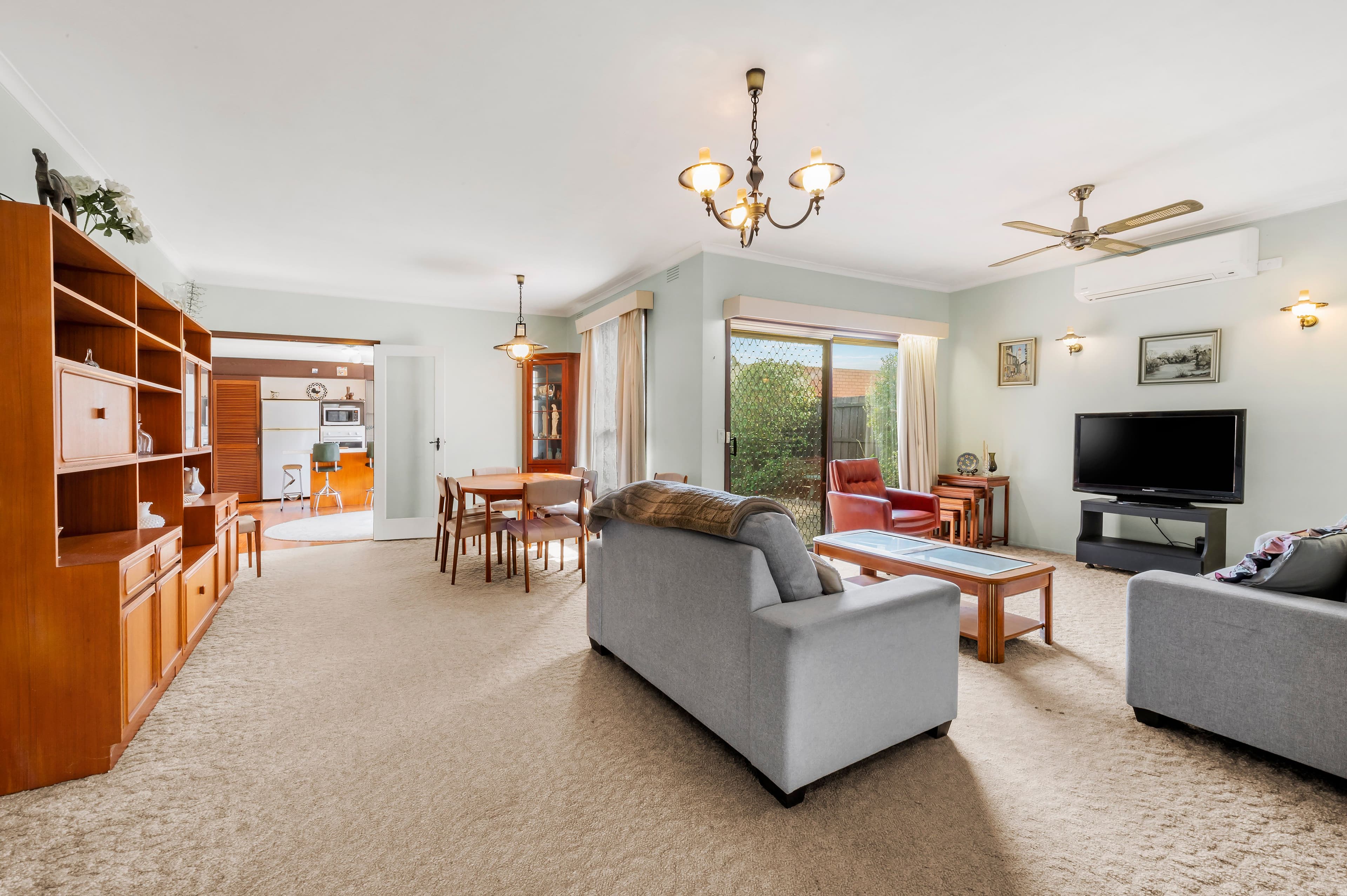 27 Norwood Street, Oakleigh South VIC 3167, Oakleigh South - Thumbnail 2