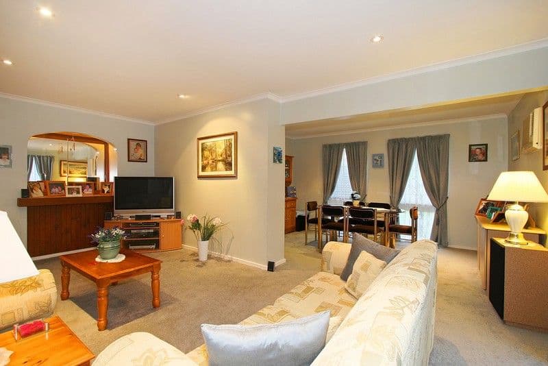 6 McGuigan Grove, Ferntree Gully VIC 3156, Ferntree Gully - Thumbnail 8