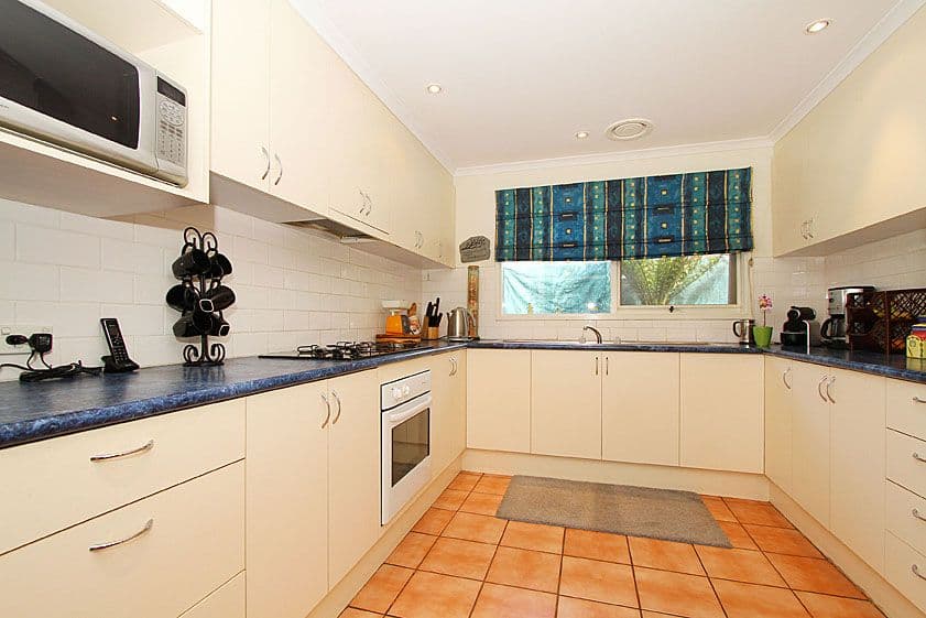 3 Gloaming Court, MILL PARK VIC 3082, Mill Park - Thumbnail 2