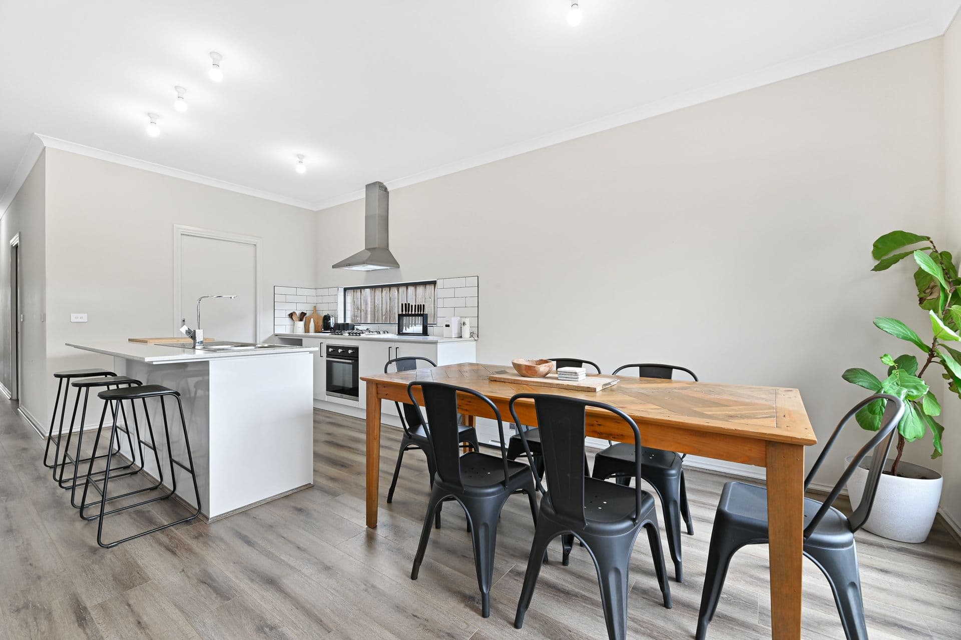 16 Copper Beech Road, Beaconsfield VIC 3807, Beaconsfield - Thumbnail 6