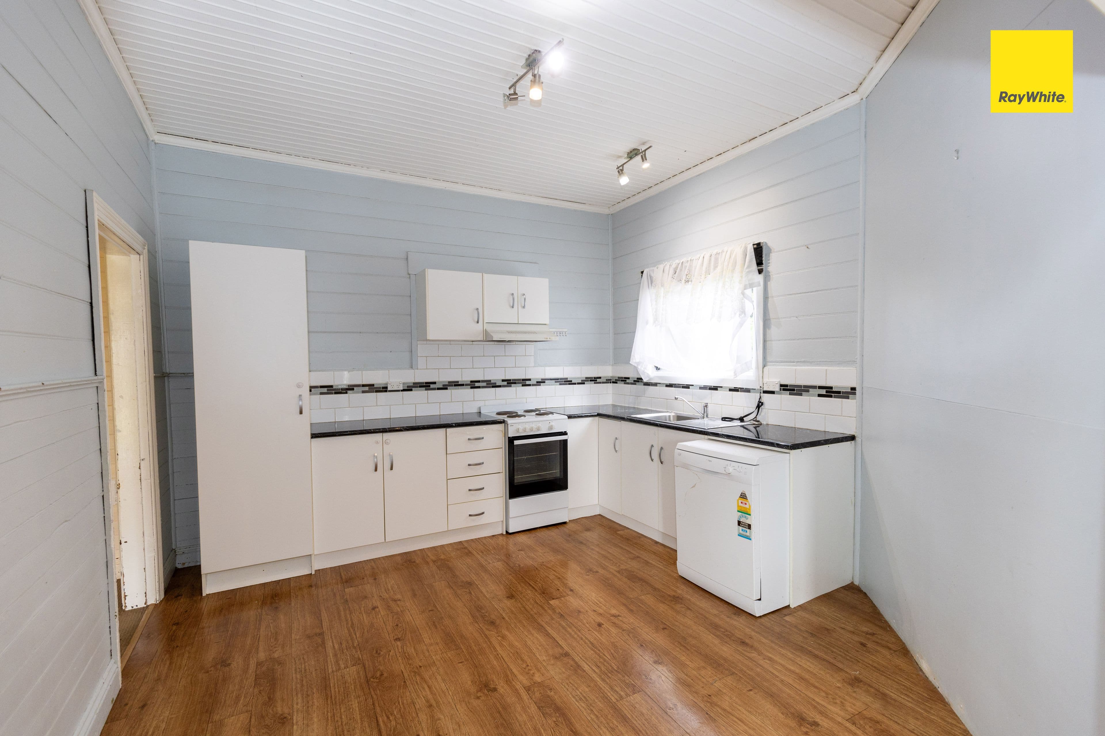 26 Rosslyn Street, Inverell NSW 2360, Inverell - Thumbnail 4