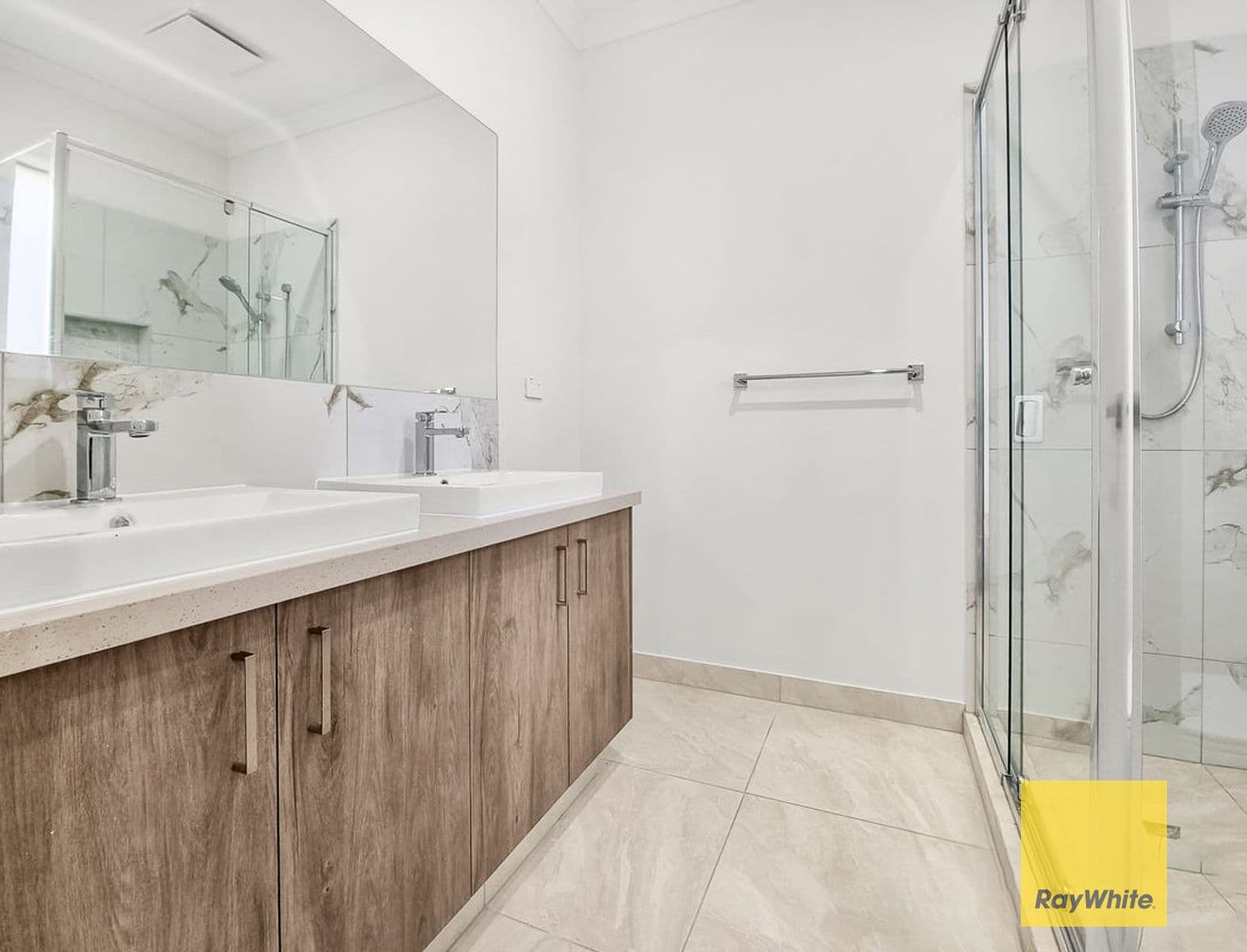 42 Maling Road, Truganina VIC 3029, Truganina - Thumbnail 4