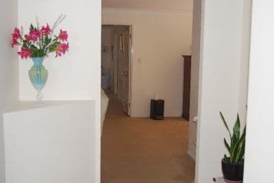 8 Robusta Place, FOREST LAKE QLD 4078, Forest Lake - Thumbnail 3