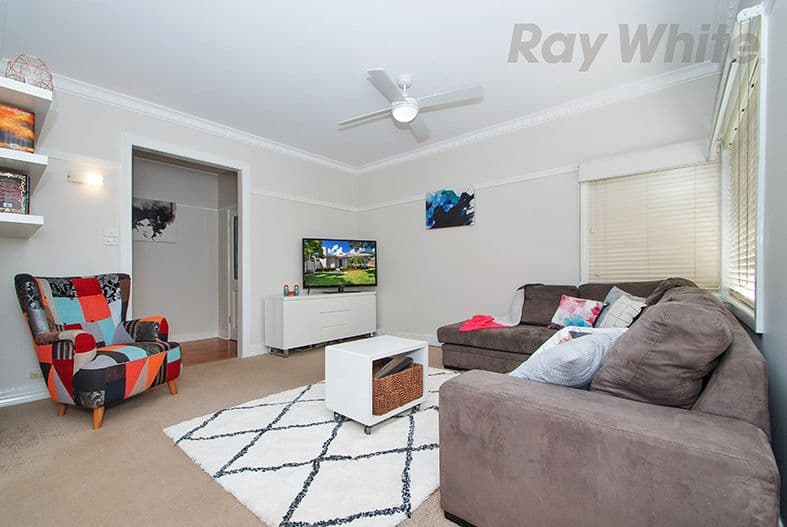 26 BEAUFORT Road, Croydon VIC 3136, Croydon - Thumbnail 3