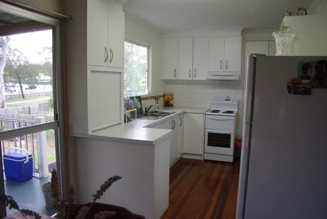 9 Henwood Street, ASPLEY QLD 4034, Aspley - Thumbnail 4