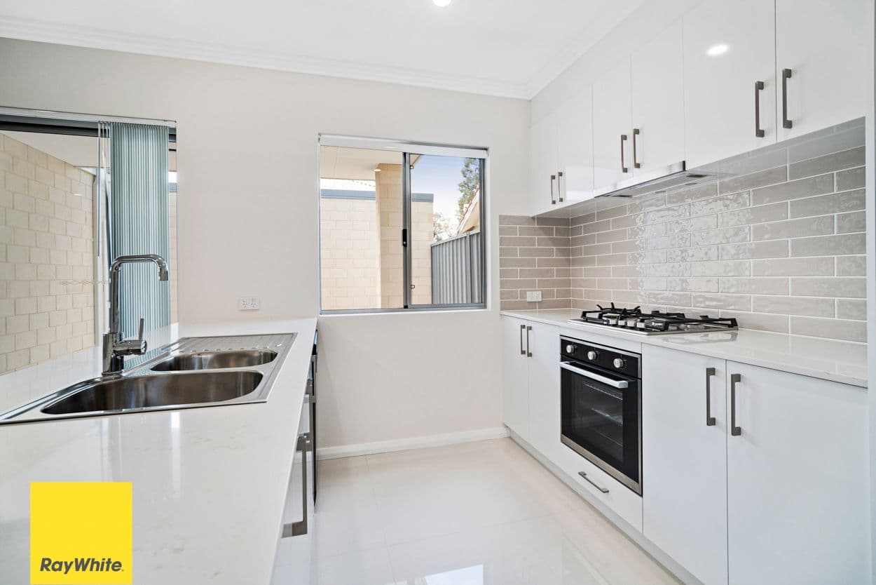 173 b Mirrabooka Avenue, Balga WA 6061, Balga - Thumbnail 2