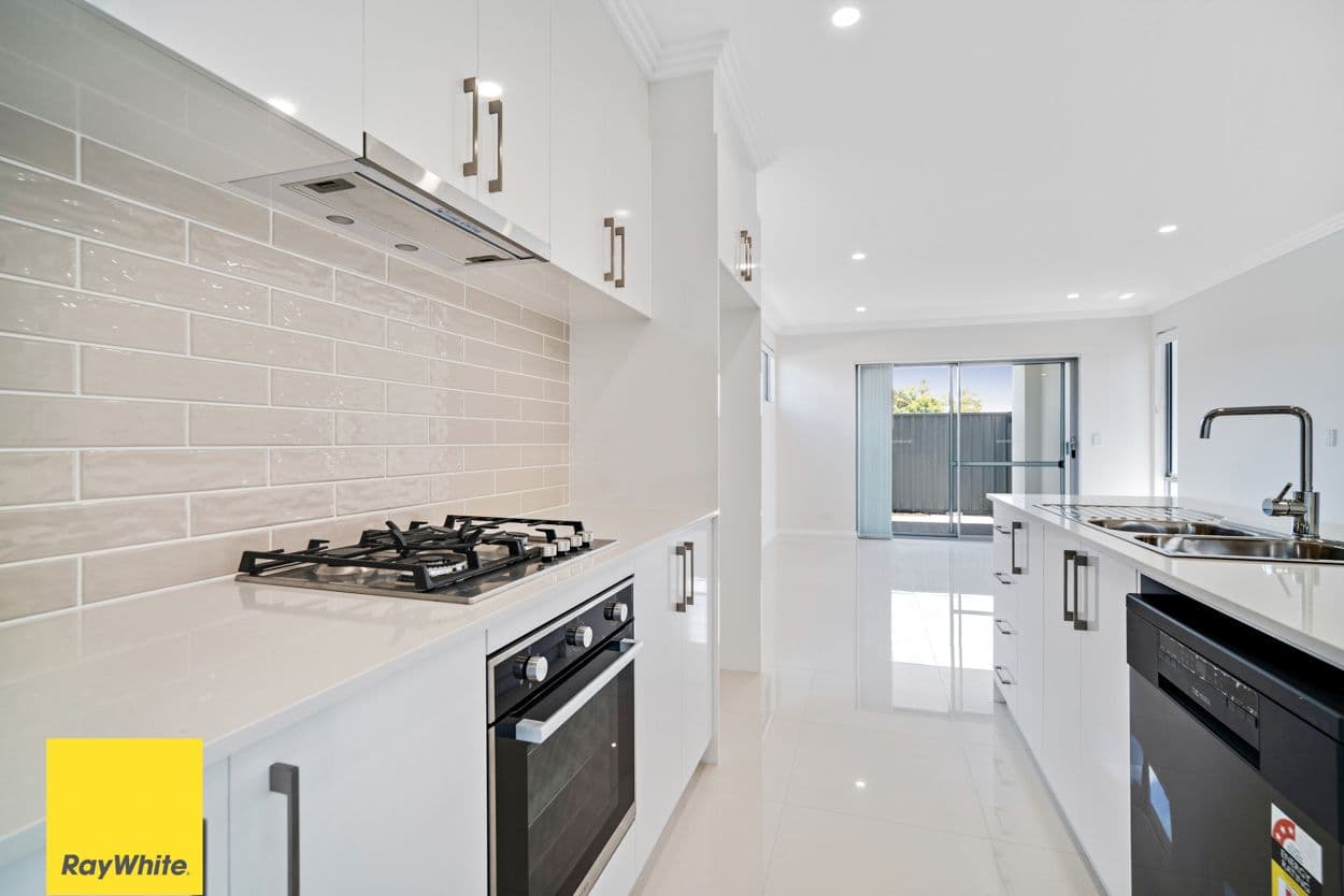 173 b Mirrabooka Avenue, Balga WA 6061, Balga - Thumbnail 5
