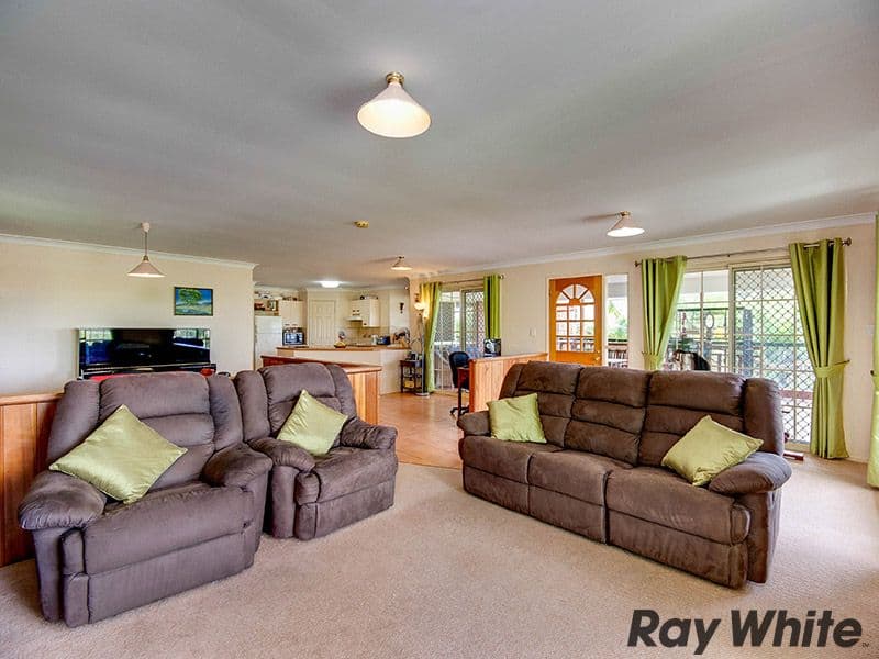 16 Carnarvon Court, EVERTON HILLS QLD 4053, Everton Hills - Thumbnail 2