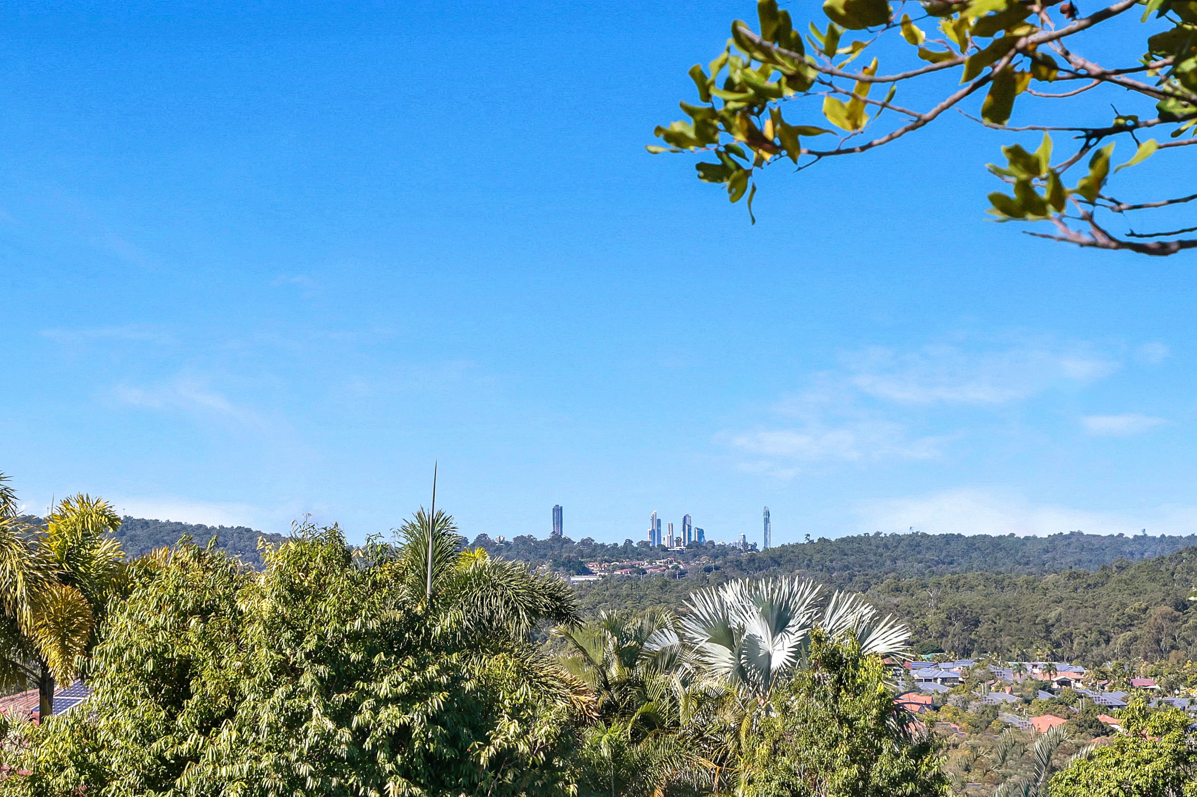 28 Midway Terrace, Pacific Pines QLD 4211, Pacific Pines - Thumbnail 2