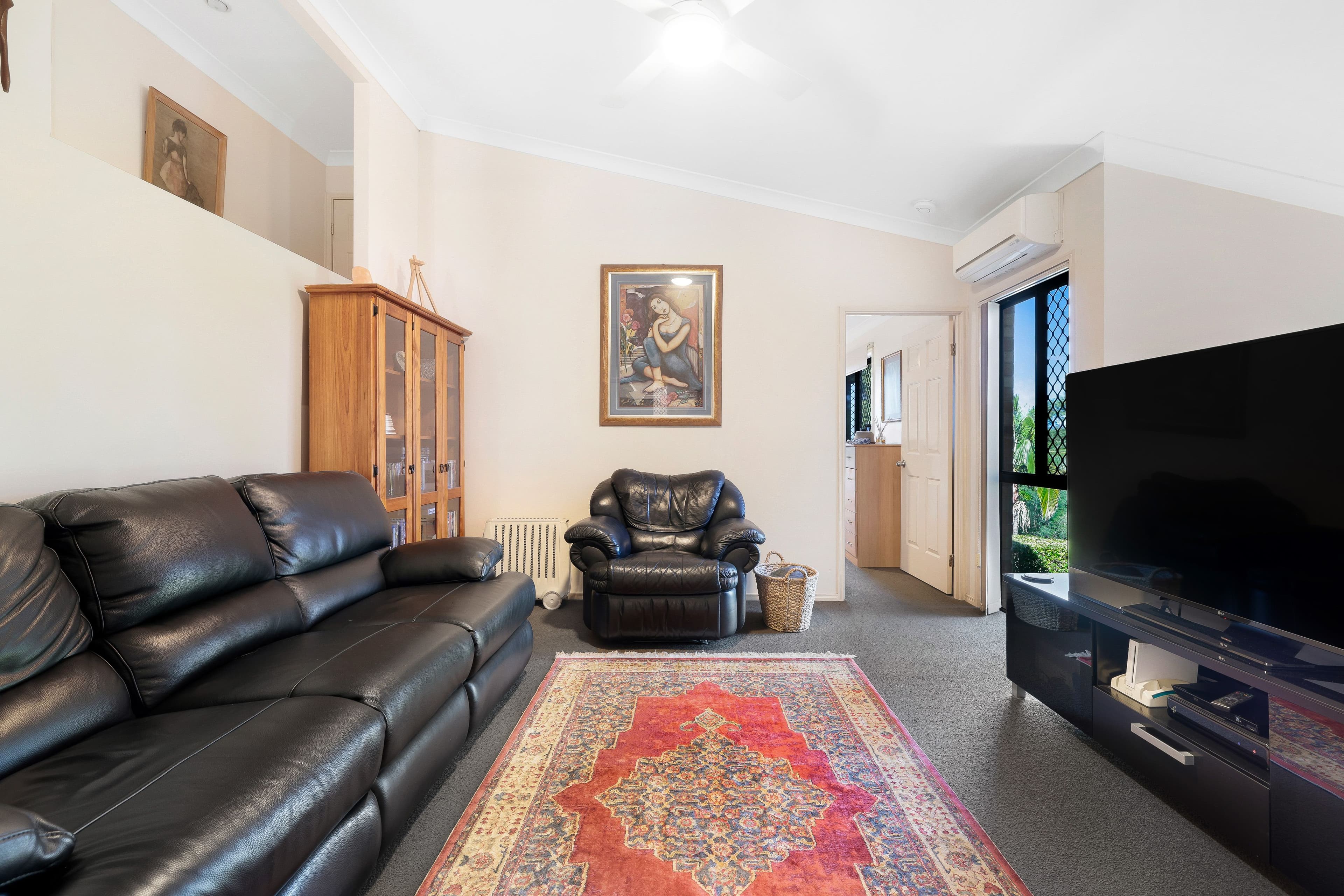 28 Midway Terrace, Pacific Pines QLD 4211, Pacific Pines - Thumbnail 7