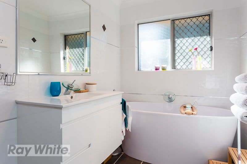 27 Picasso Street, CARINA QLD 4152, Carina - Thumbnail 6