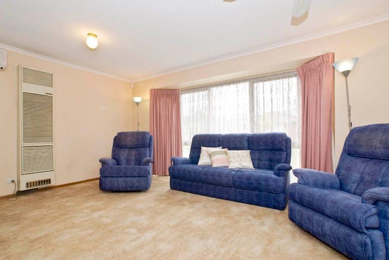 13 Cavehill Road, LILYDALE VIC 3140, Lilydale - Thumbnail 2