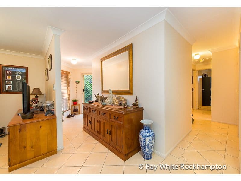 23 Bean Avenue, PARKHURST QLD 4702, Parkhurst - Thumbnail 4