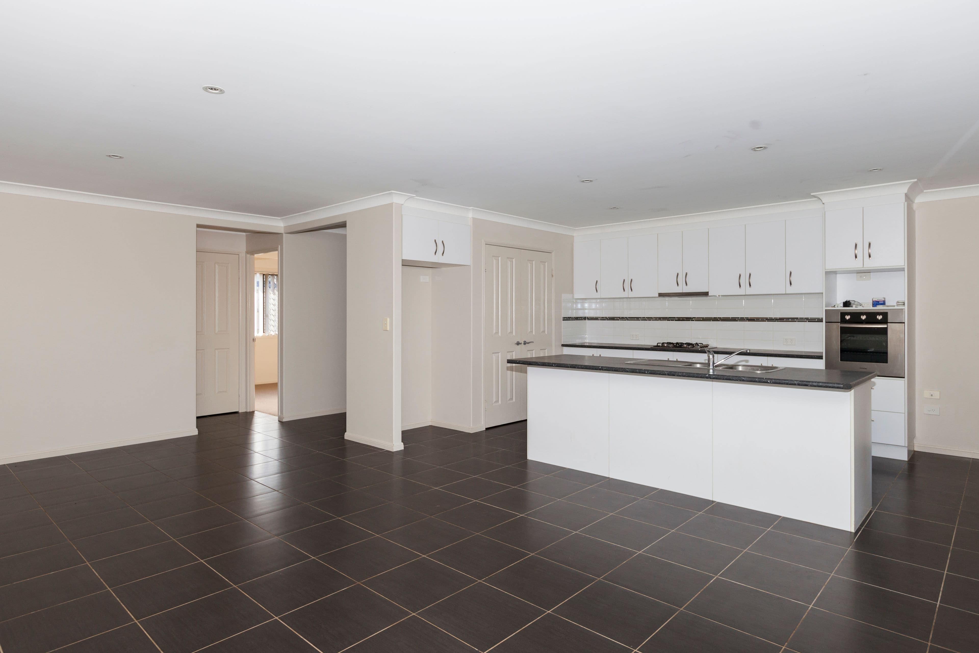 10-12 Shelford Drive, Delaneys Creek QLD 4514, Delaneys Creek - Thumbnail 3