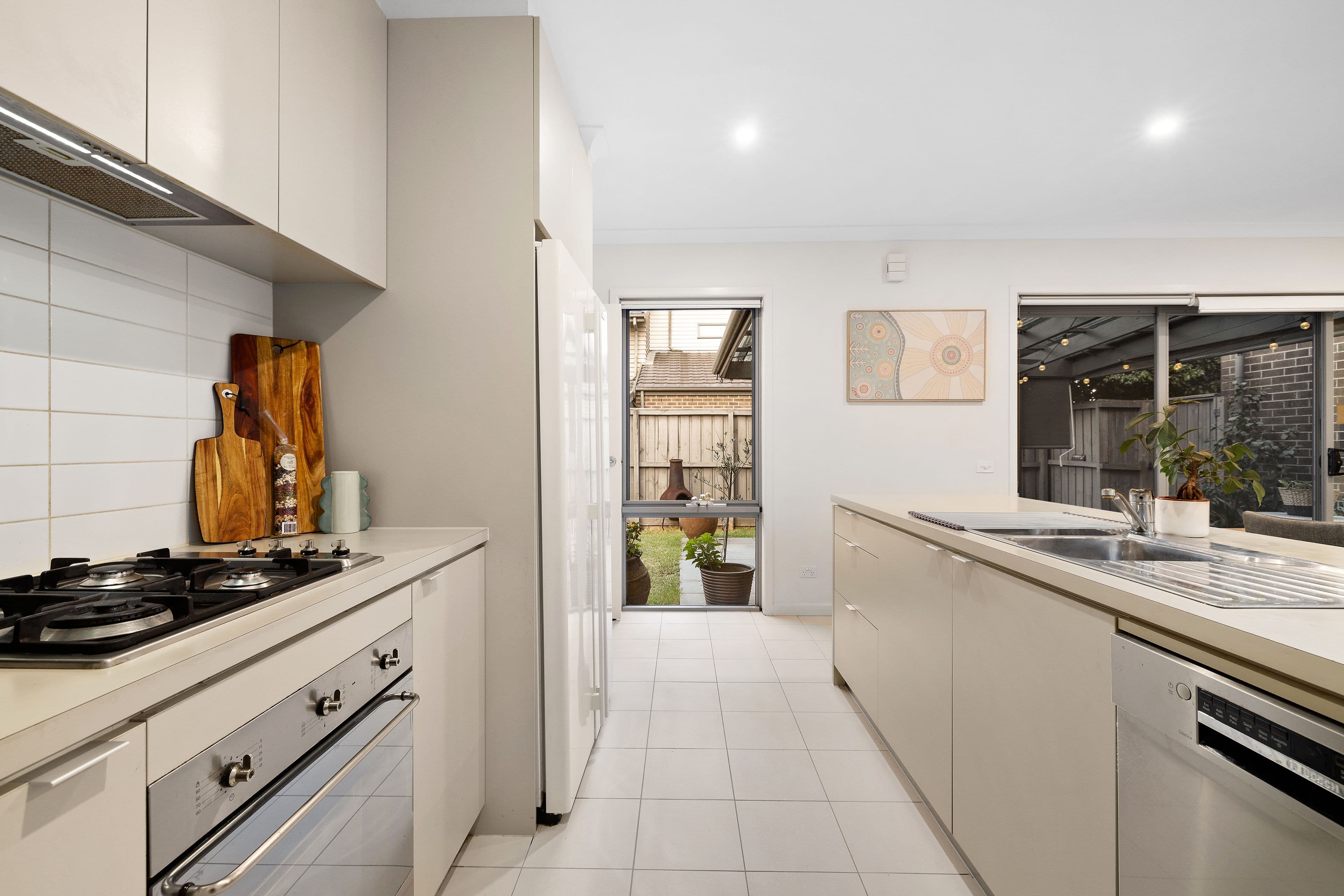 27 Bloom Avenue, Wantirna South VIC 3152, Wantirna South - Thumbnail 4