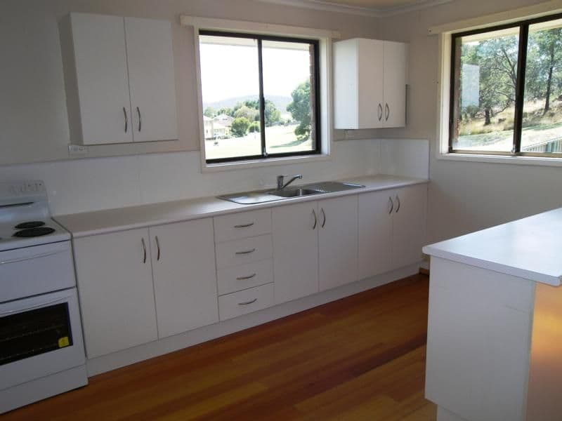 38 Honeysuckle Court, ROCHERLEA TAS 7248, Rocherlea - Thumbnail 2