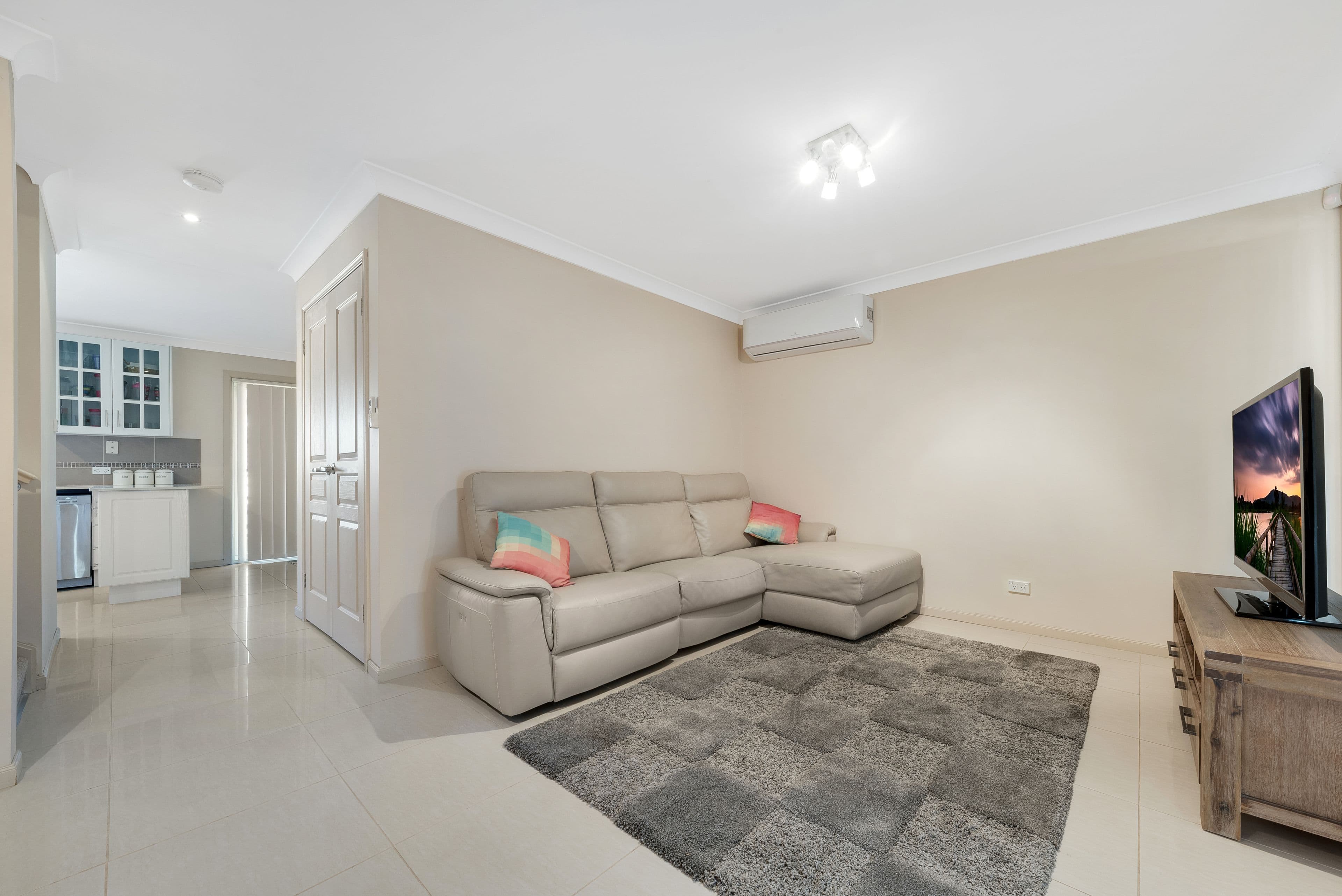 15 Tharkinna Close, Cranebrook - Thumbnail 3