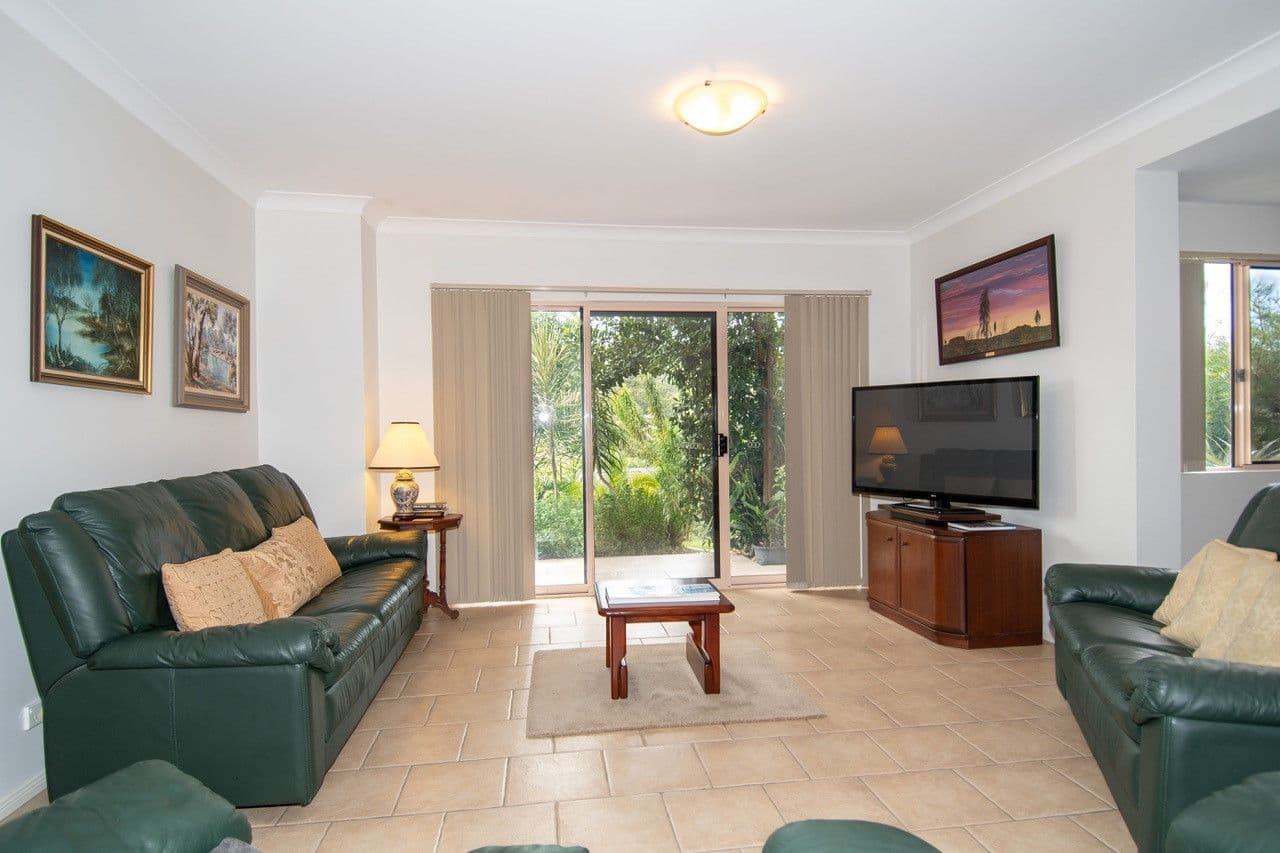 8 Fortuna Place, Parkwood QLD 4214, Parkwood - Thumbnail 3