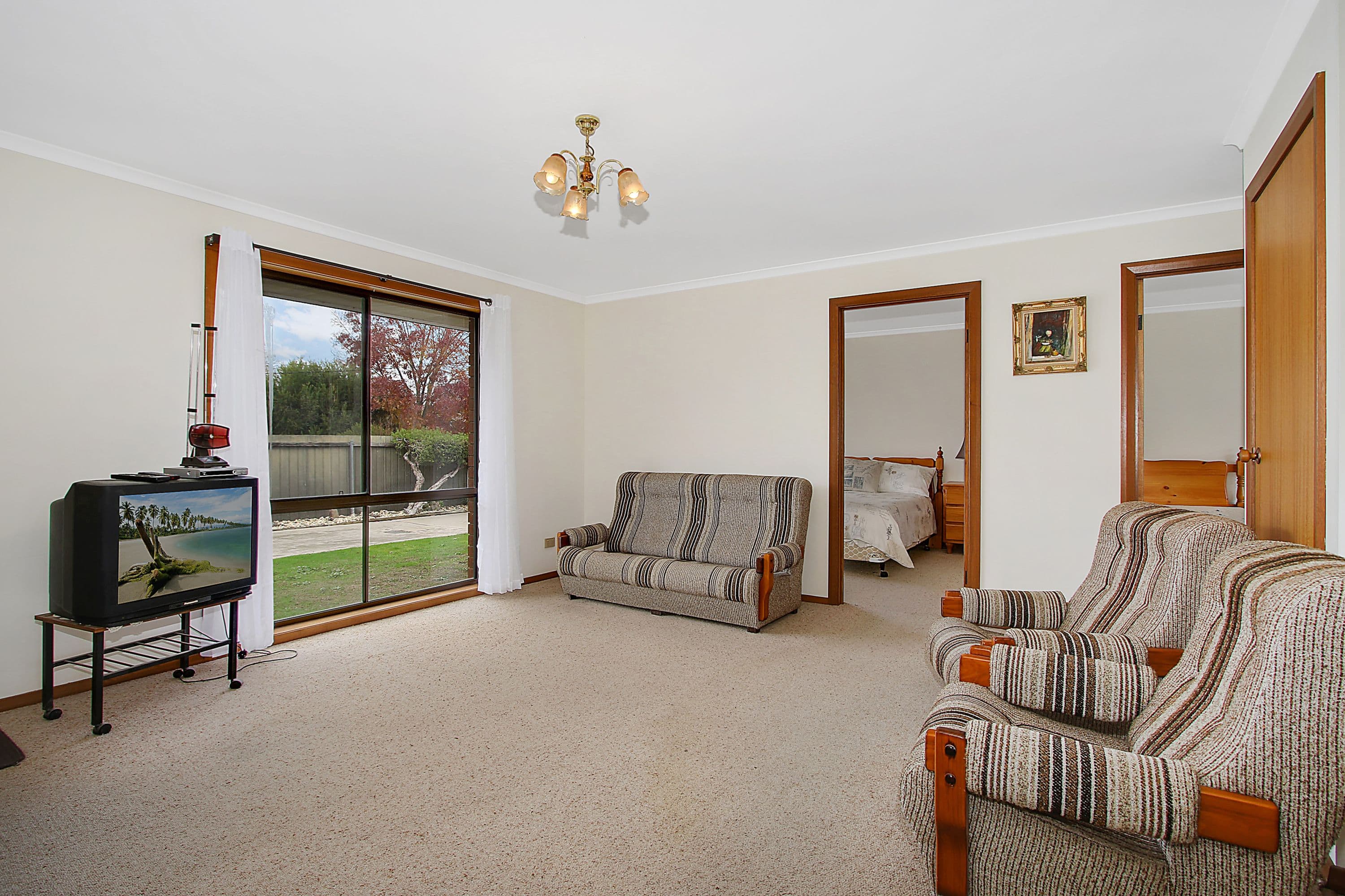 3 Meadows Avenue, Benalla VIC 3672, Benalla - Thumbnail 2