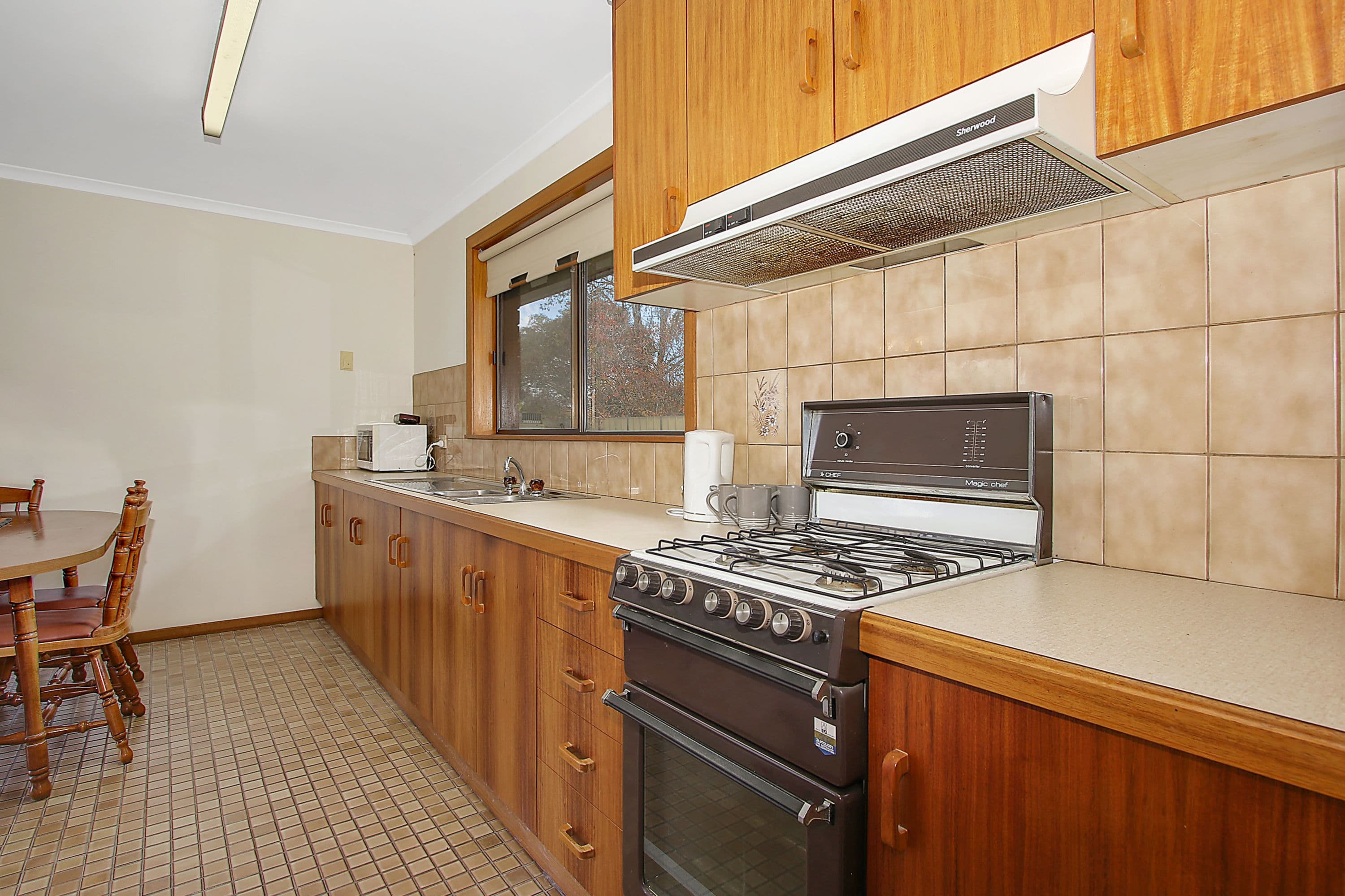 3 Meadows Avenue, Benalla VIC 3672, Benalla - Thumbnail 4