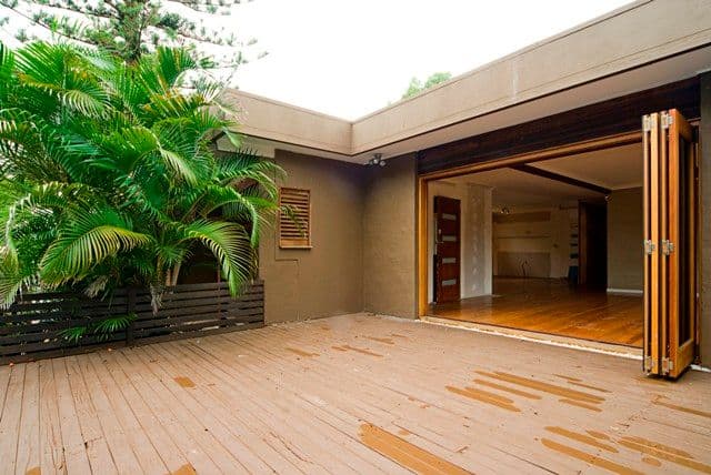 24 Goorawin Street, RUNAWAY BAY QLD 4216, Runaway Bay - Thumbnail 5