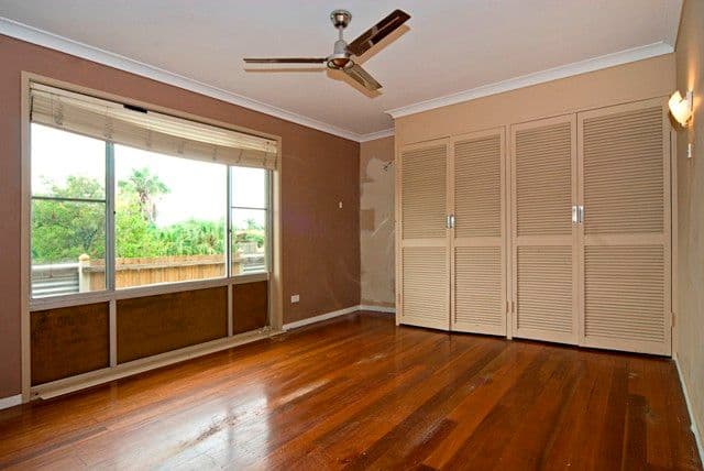 24 Goorawin Street, RUNAWAY BAY QLD 4216, Runaway Bay - Thumbnail 7