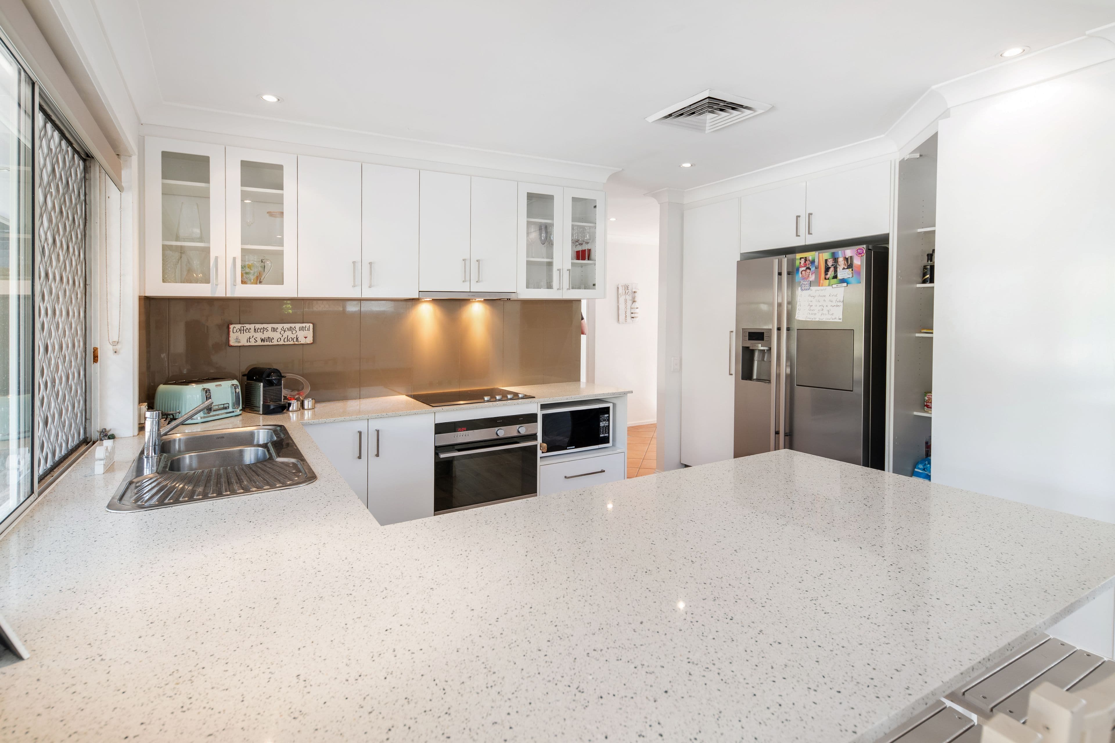 91 Mattocks Road, Burleigh Waters QLD 4220, Burleigh Waters - Thumbnail 4