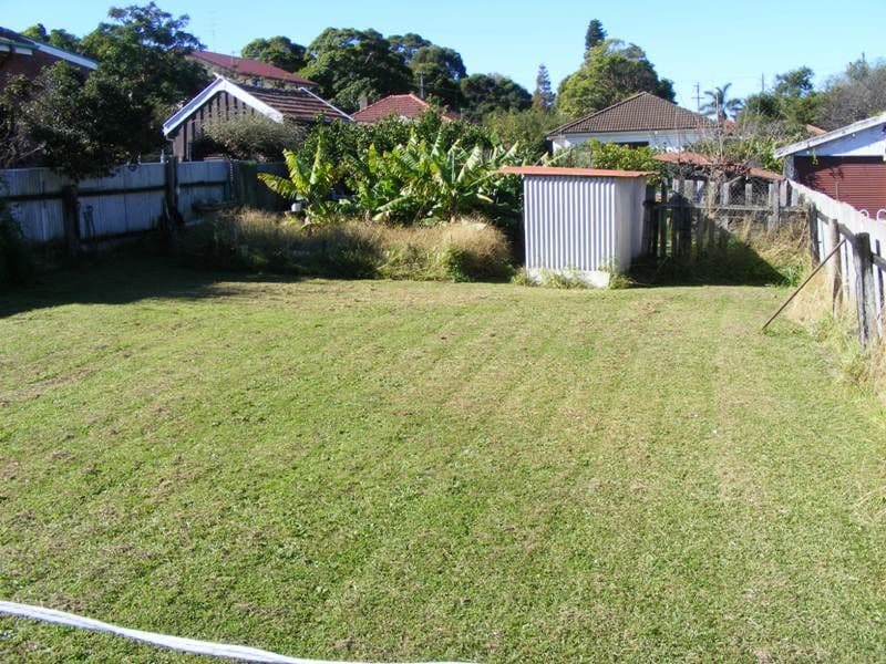 15 Vale Street, MOUNT SAINT THOMAS NSW 2500, Mount Saint Thomas - Image 1