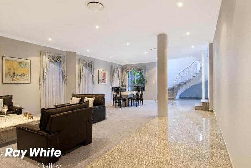 11 Whitfield Parade, HURSTVILLE GROVE NSW 2220, Hurstville Grove - Thumbnail 4