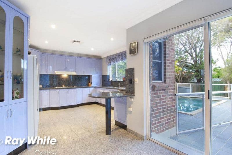 11 Whitfield Parade, HURSTVILLE GROVE NSW 2220, Hurstville Grove - Thumbnail 7