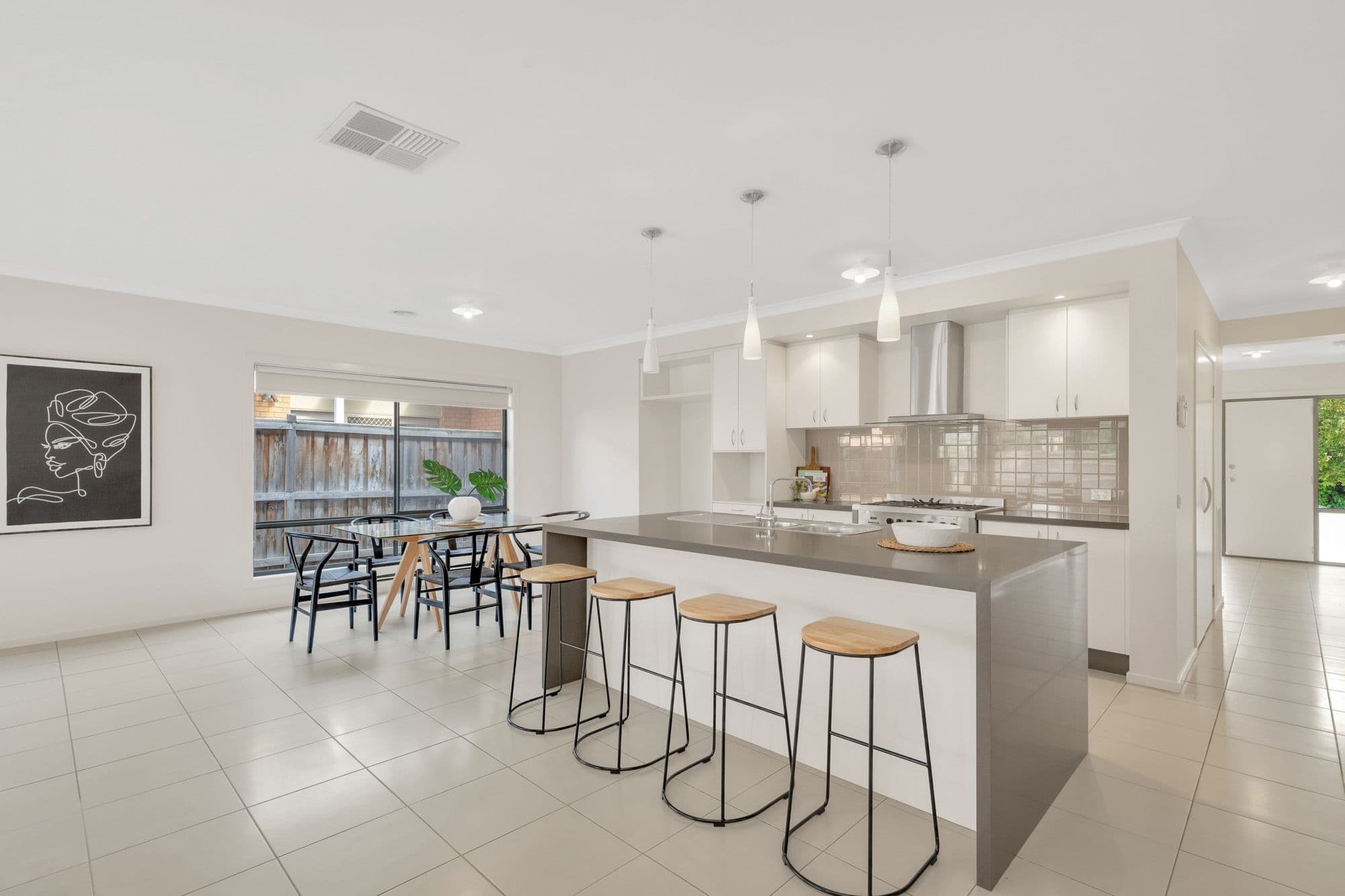 15 Lindrum Outlook, Tarneit VIC 3029, Tarneit - Thumbnail 5