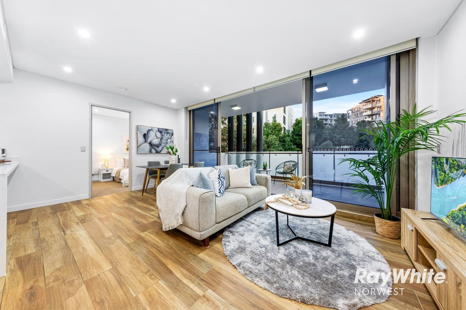 1 Epping Park Drive, Epping NSW 2121, Epping - Thumbnail 3