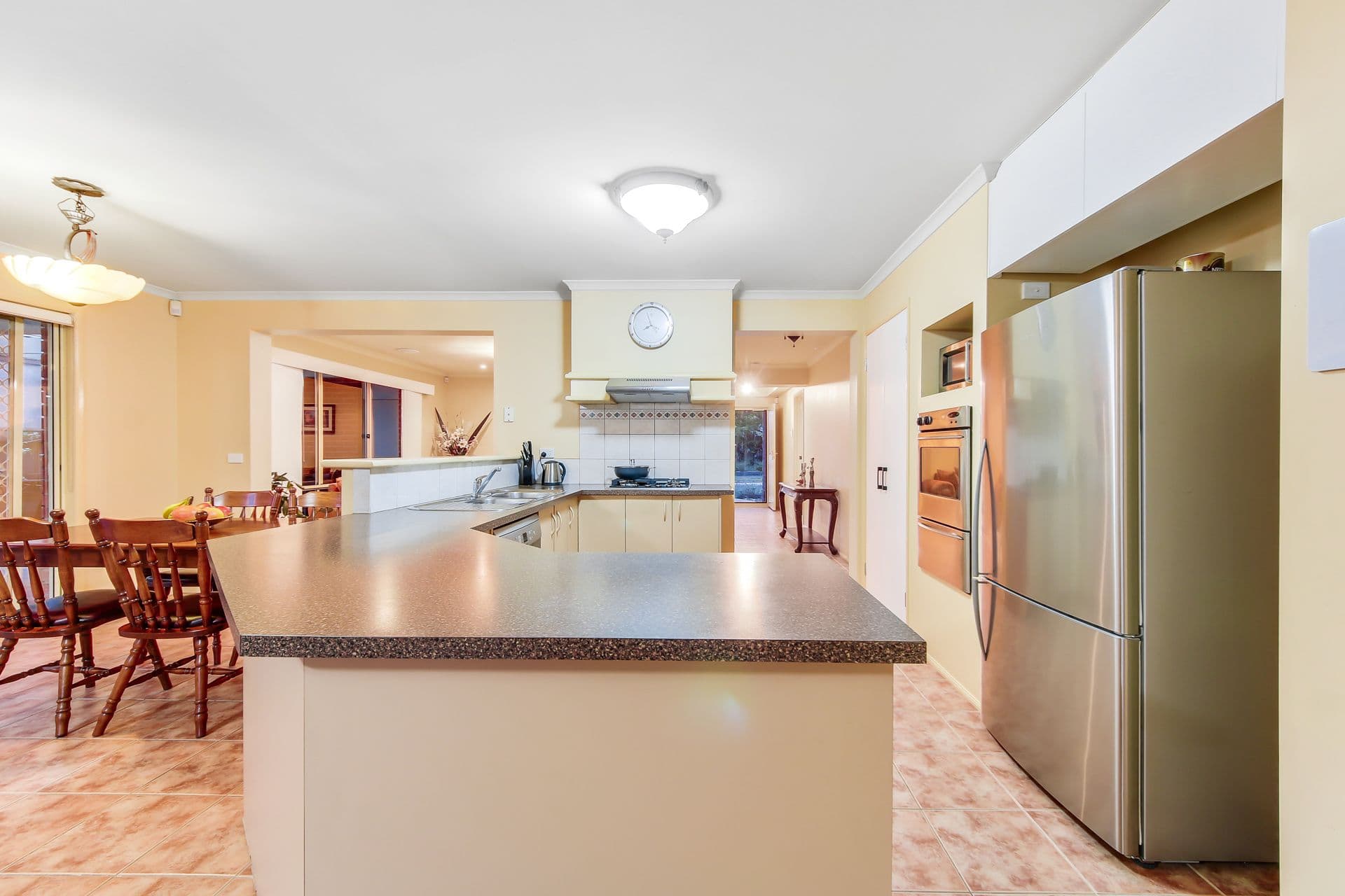 125 Bellevue Drive, Berwick VIC 3806, Berwick - Thumbnail 4