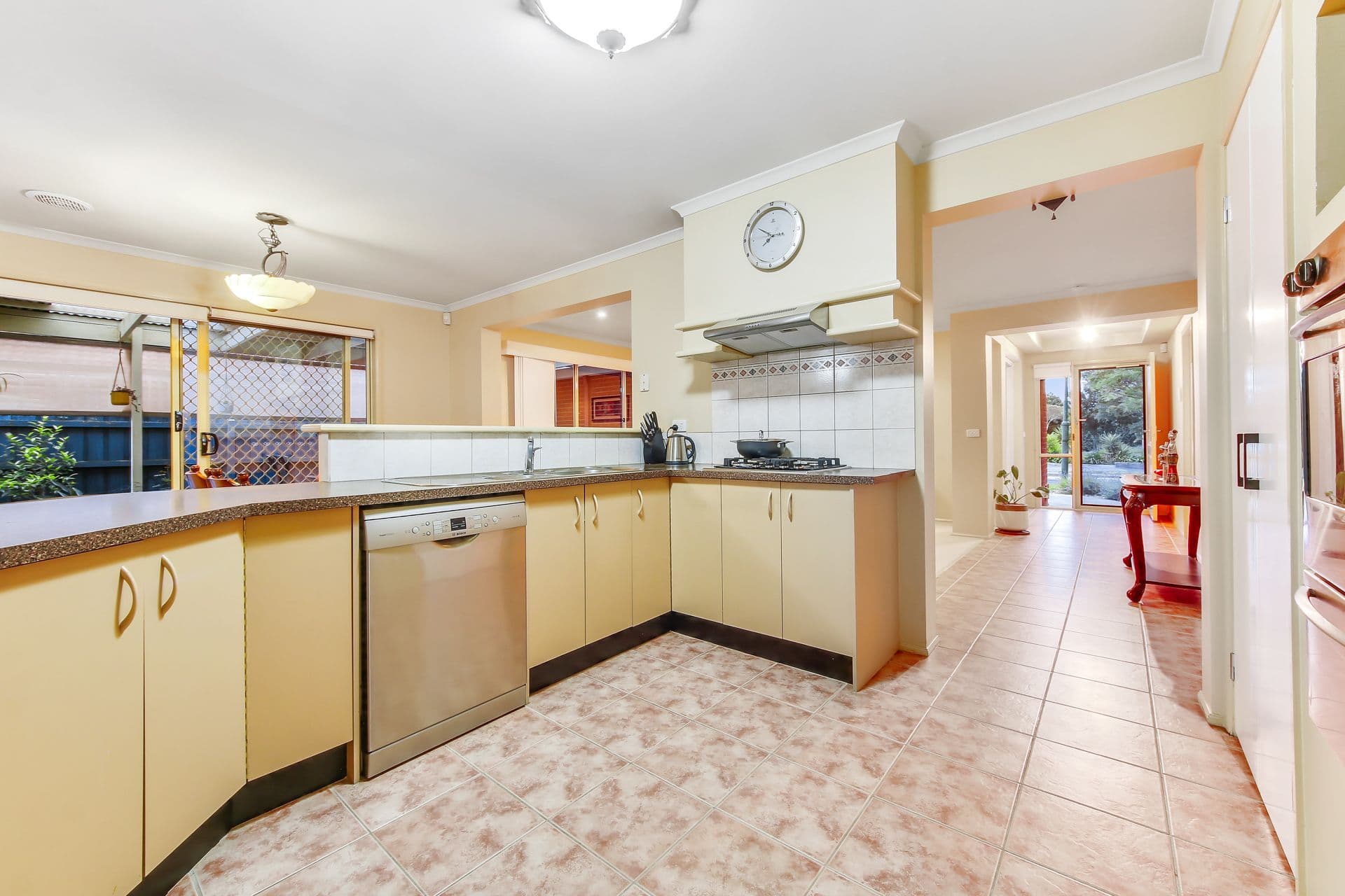 125 Bellevue Drive, Berwick VIC 3806, Berwick - Thumbnail 5