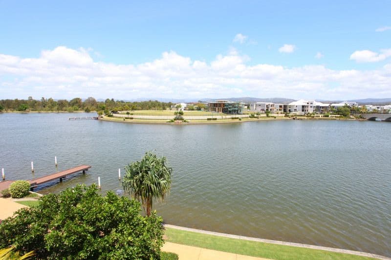 5056 Emerald Island Drive, CARRARA QLD 4211, Carrara - Image 1