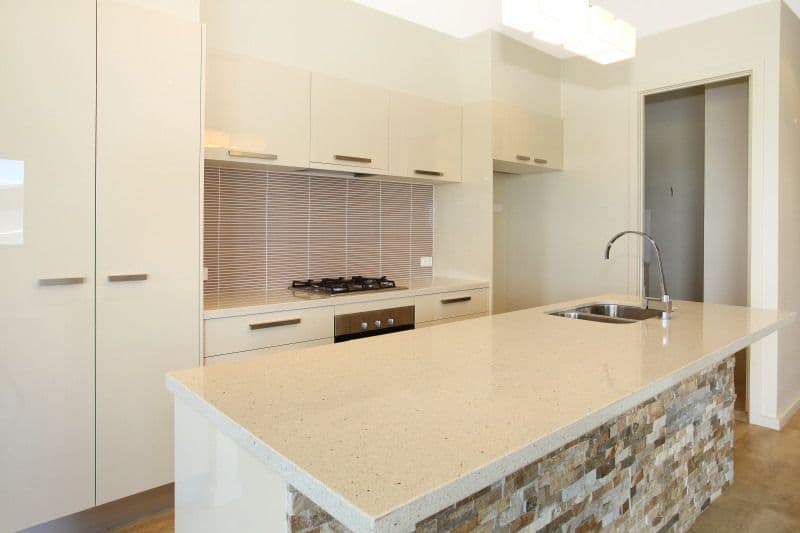5056 Emerald Island Drive, CARRARA QLD 4211, Carrara - Thumbnail 8
