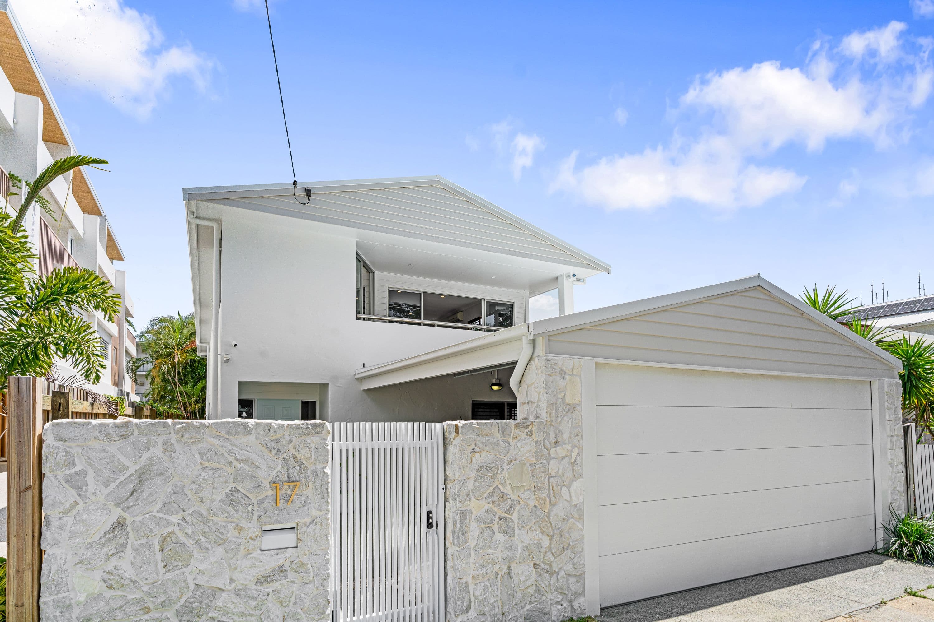17 Hythe Street, Miami QLD 4220, Miami - Thumbnail 4