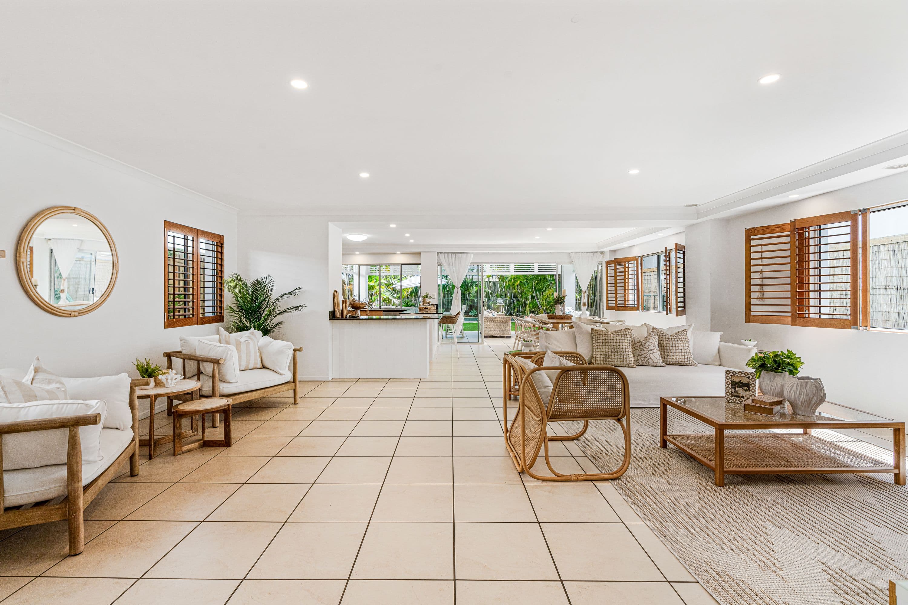 17 Hythe Street, Miami QLD 4220, Miami - Thumbnail 8