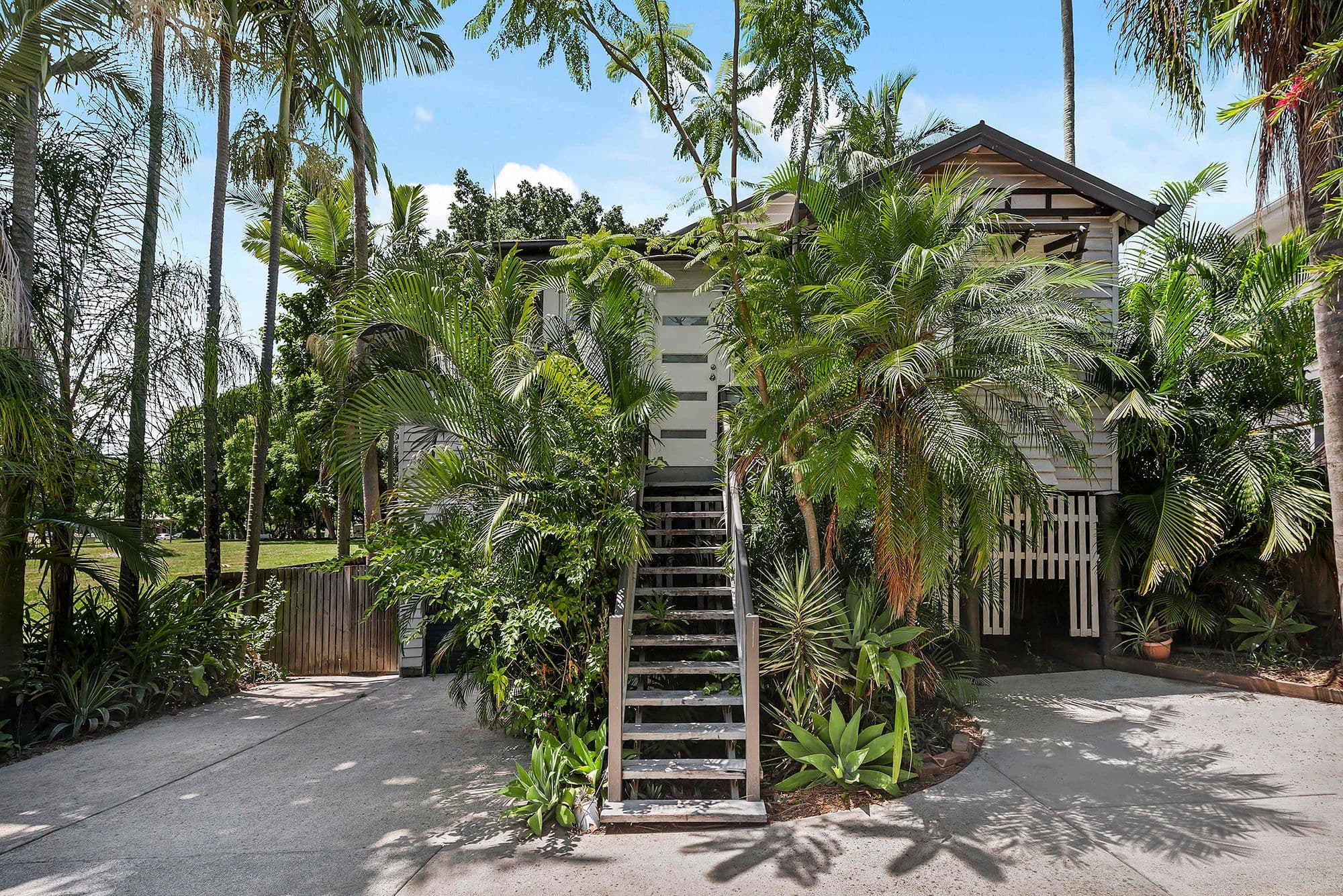 102 Fairfield Road, Fairfield QLD 4103, Fairfield - Image 1