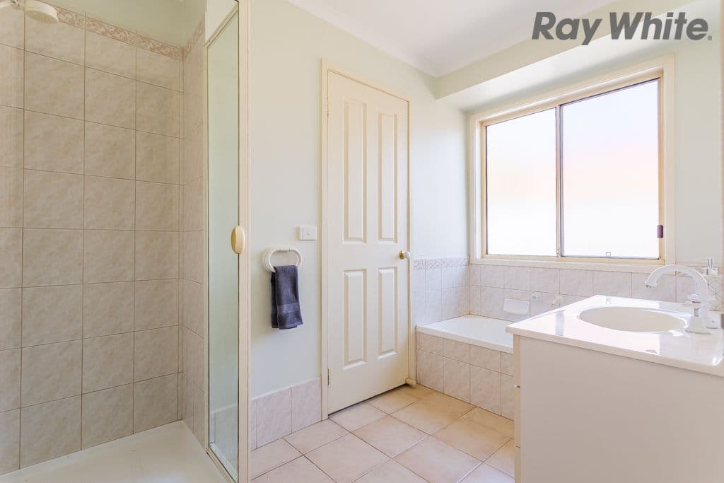 11 Mordaunt Drive, Hillside VIC 3037, Hillside - Thumbnail 6