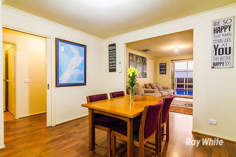 243 Monahans Road, Cranbourne West VIC 3977, Cranbourne West - Thumbnail 4