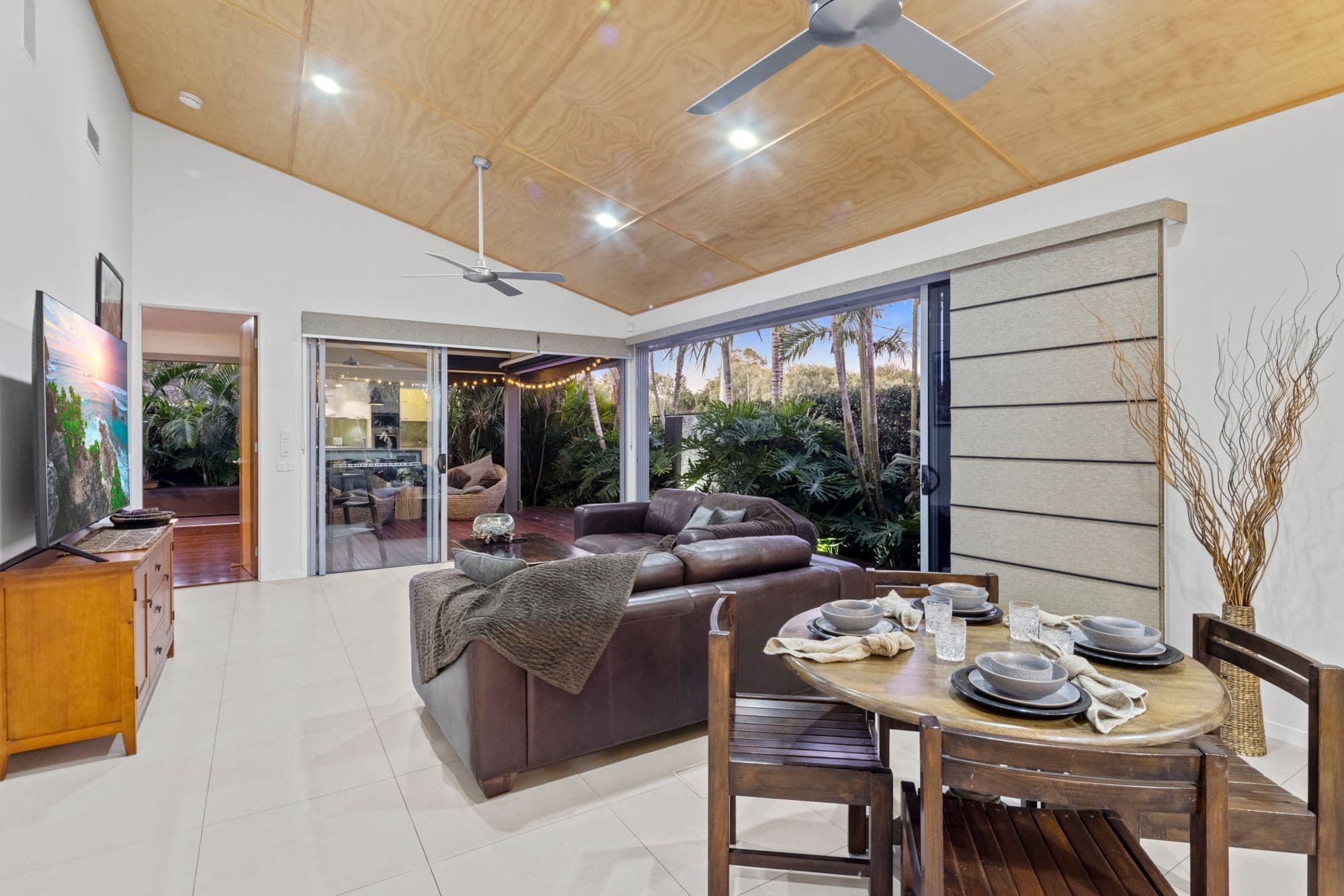 24 Foreshore Court, Dicky Beach QLD 4551, Dicky Beach - Thumbnail 2